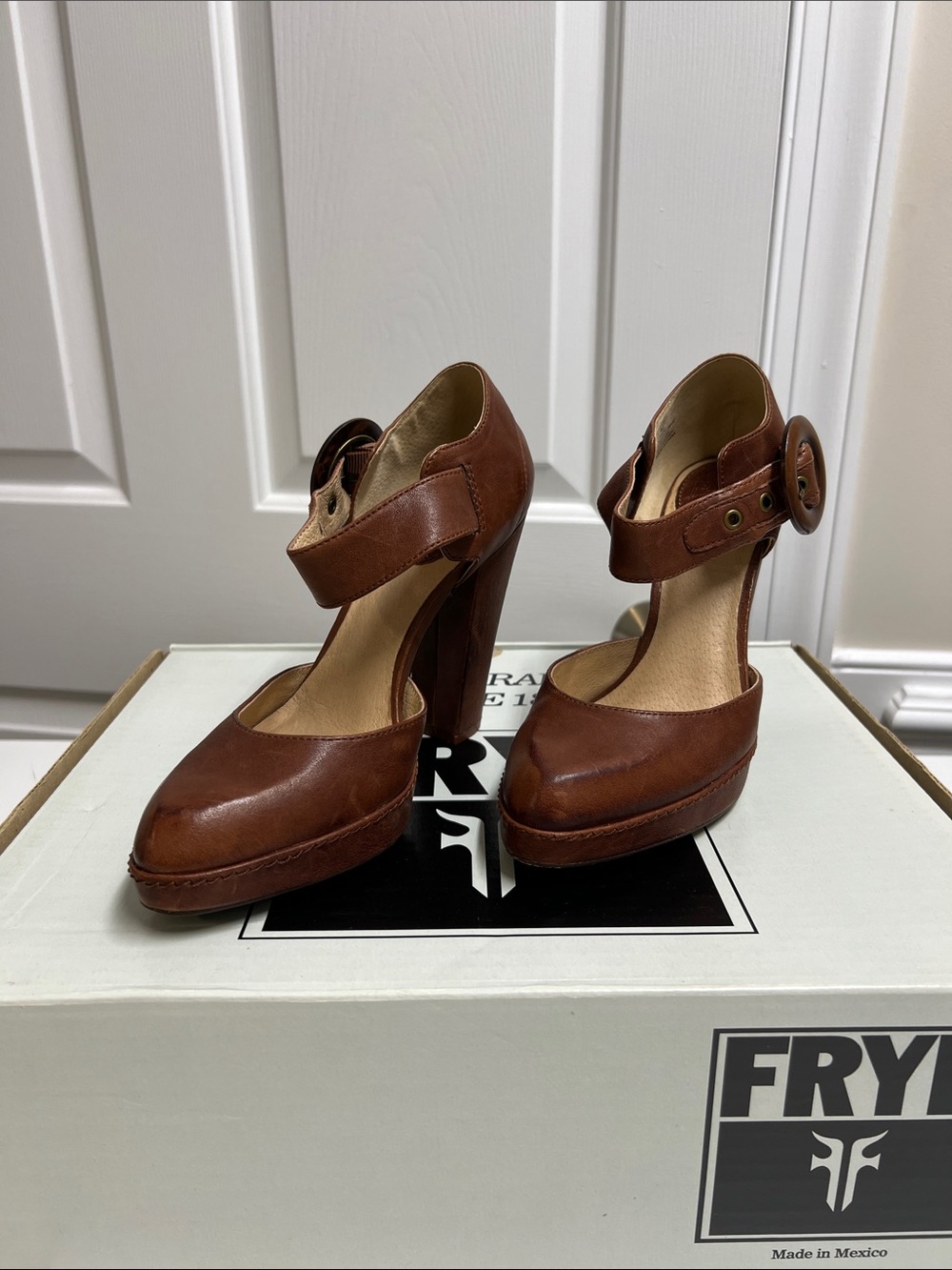 Frye Cognac Leather Platform Mary Jane Heels Heidi Ankle Strap sz 7 M like new